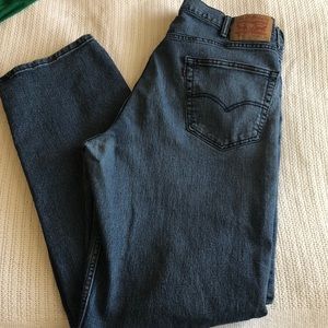 Men’s Levi jeans